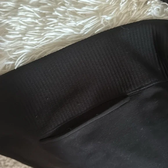 Women's black athletic jacket! - Picture 6 of 6